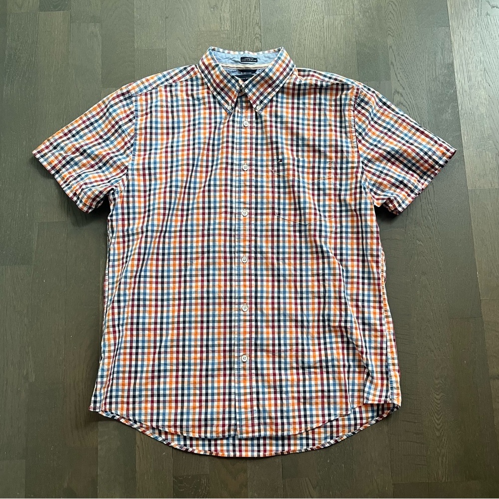 Tommy Hilfiger plaid squares button up tee